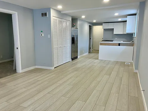 2417 N Washtenaw Ave #1 Photo 1