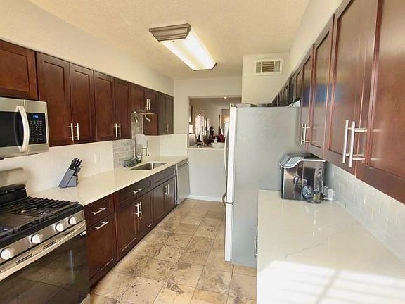 3rd image of 2425 Ashdale Dr APT 41