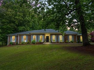 980 Hunterhill Dr, Roswell, GA 30075