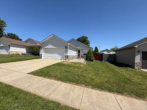 118 Serena Way Photo 1