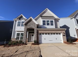 12117 Avienmore Dr, Charlotte, NC 28278