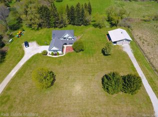 4618 Burtch Creek Rd, Lakeport, MI 48059
