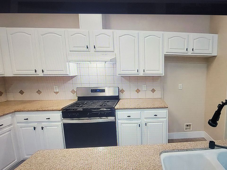 2nd image of 4036 W Apple Tree Ln