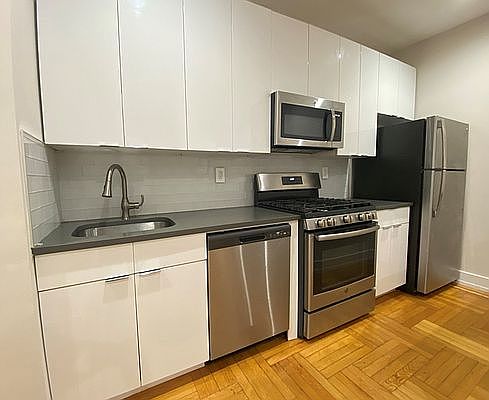 2nd image of 486 Brooklyn Ave APT 16A