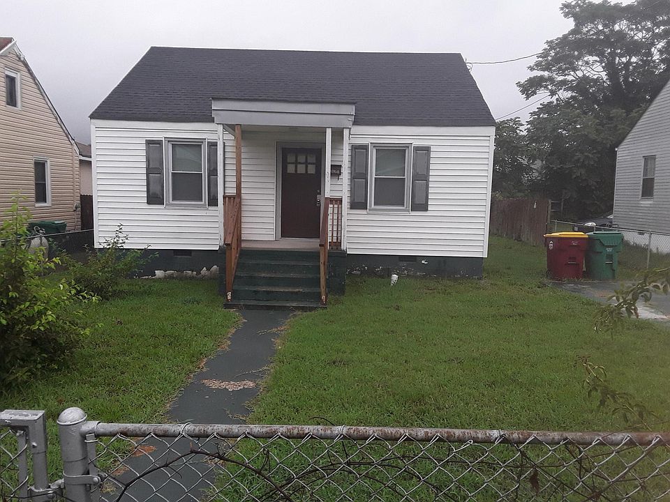 1st image of 1211 Arlington St