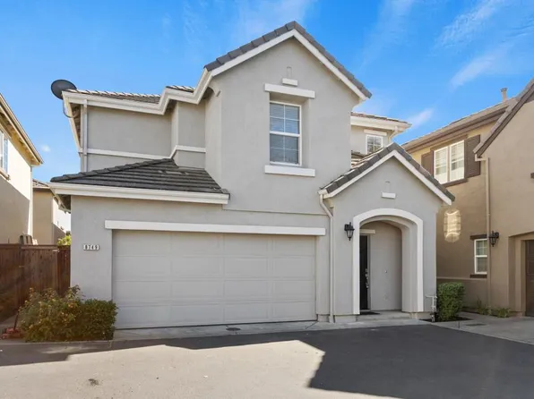 8749 Cortina Cir, Roseville, CA 95678