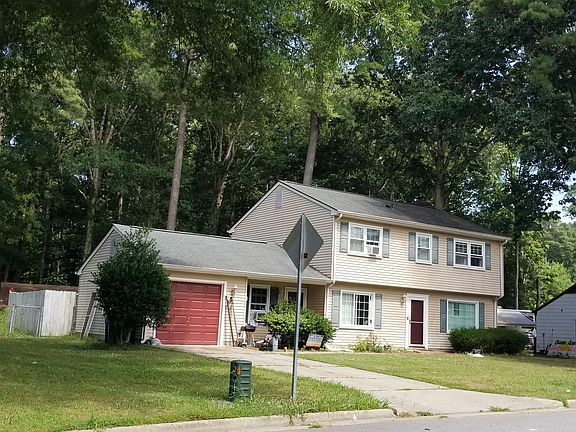 3rd image of 620 Village Green Pkwy