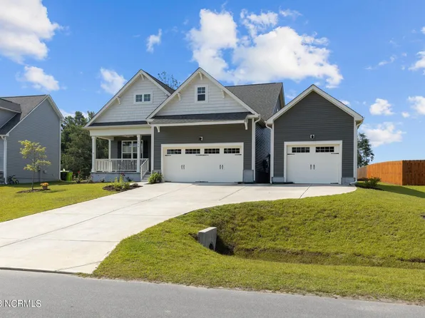 155 Peletier Shores Drive, Peletier, NC 28584