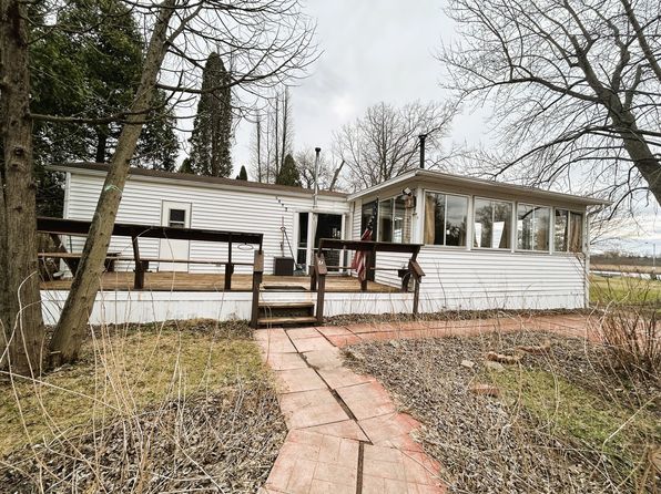 1009 Bay Rd LOT 7, McHenry, IL 60051
