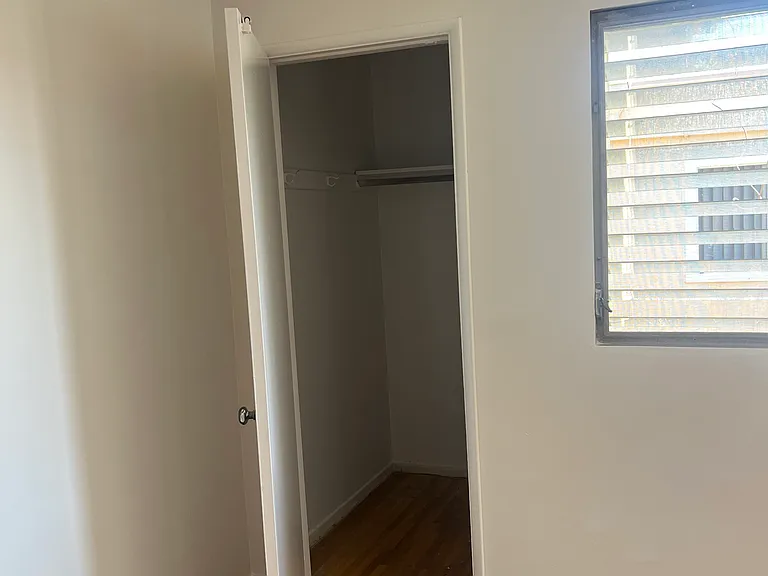 3426 Mentone Ave #7 — Photo 4