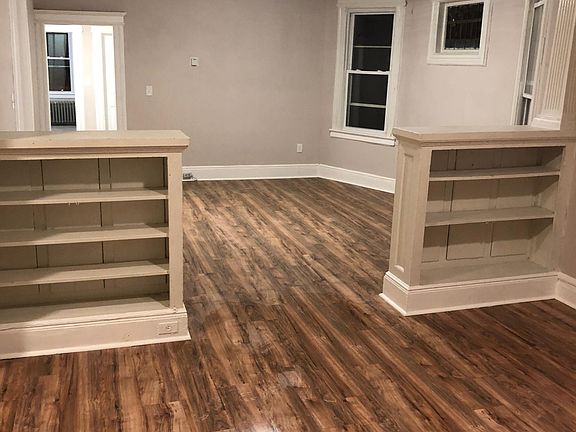 3rd image of 30 Seymour Ave #1