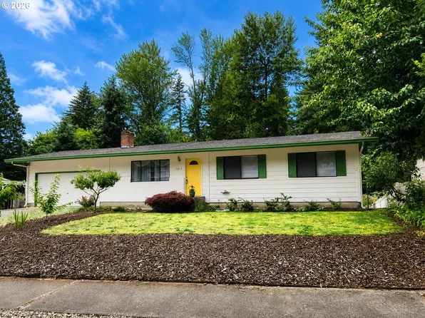 11312 NE Conifer Dr, Vancouver, WA 98662