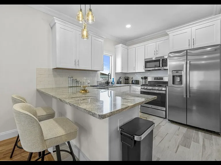 517 Bergen St #2 — Photo 5