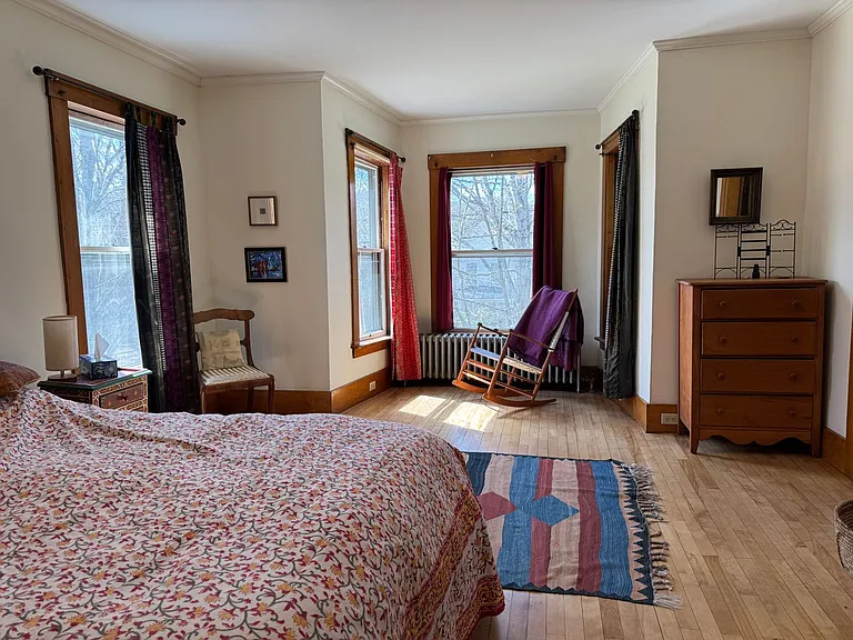 410 Main St — Photo 27
