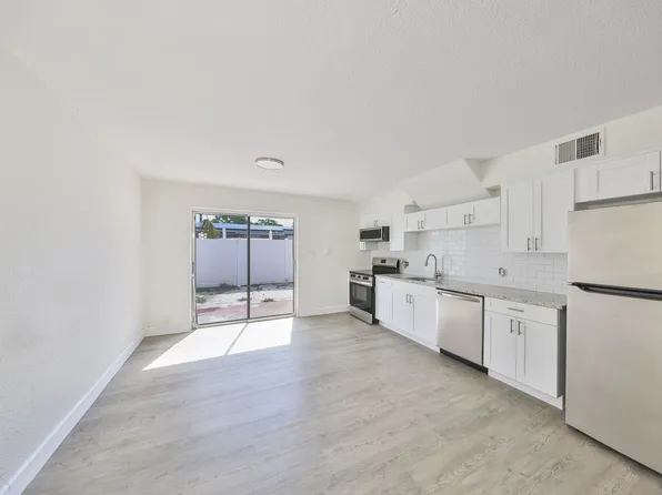 Largo Legacy Townhomes 3