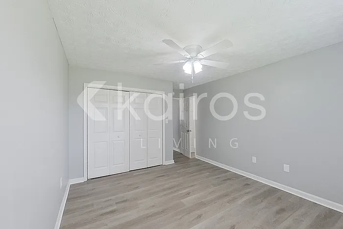 110 Fawn Dr — Photo 9