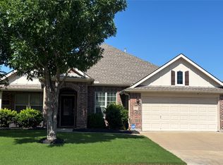 9123 Post Oak Ct, Arlington, TX 76002