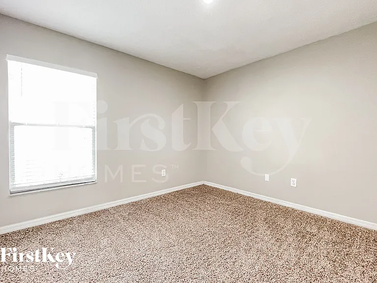 2162 Brandon Park Cir — Photo 12