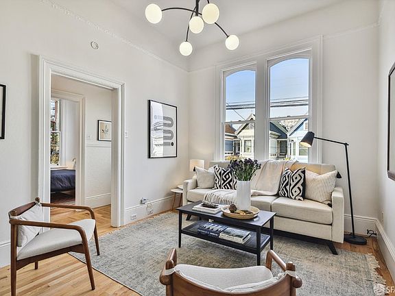 3rd image of 409 Jersey St