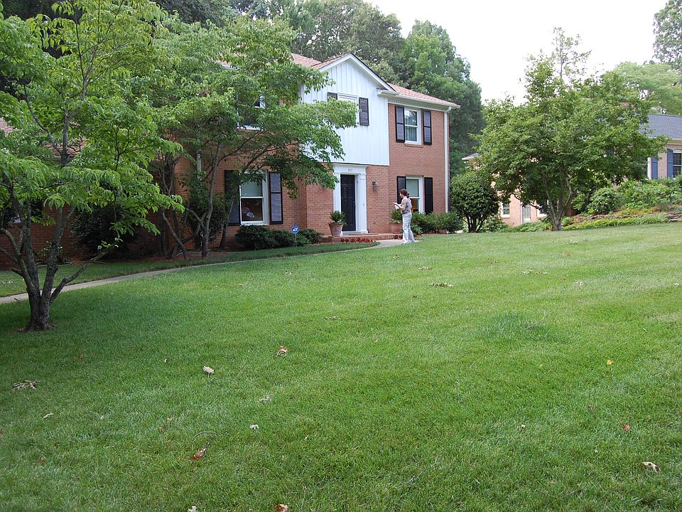 1st image of 3511 School House Ln