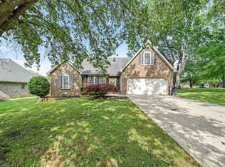 717 Williamsburg Dr, Smyrna, TN 37167