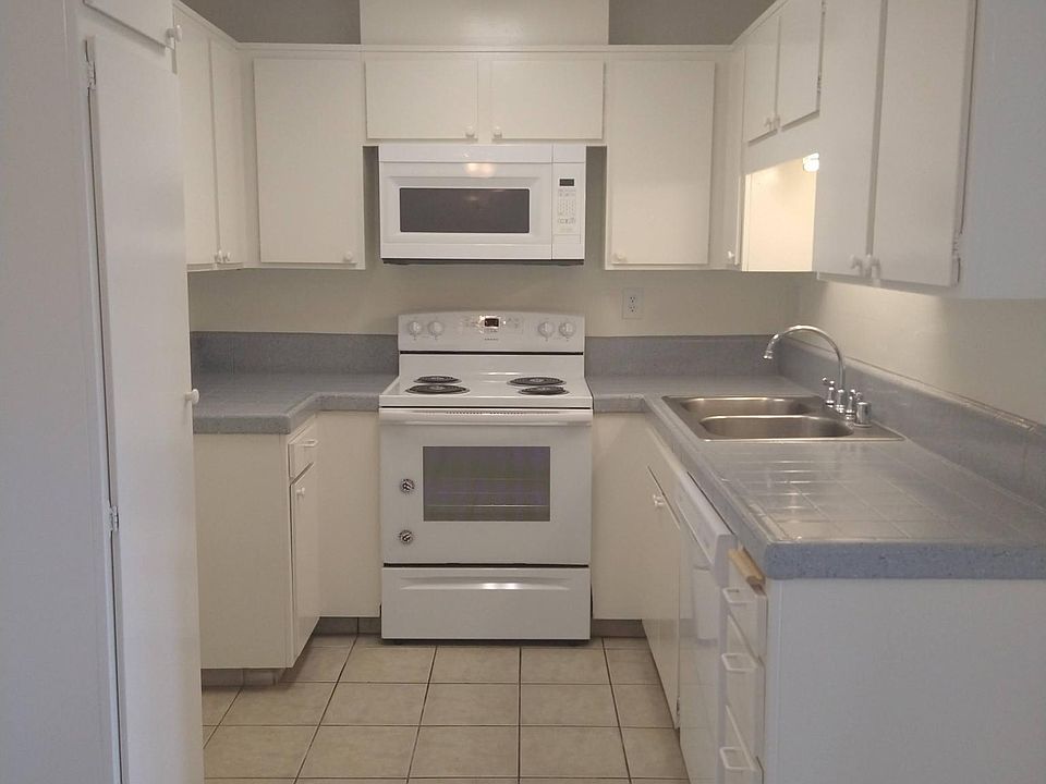 1st image of 3456 Garnet St #241