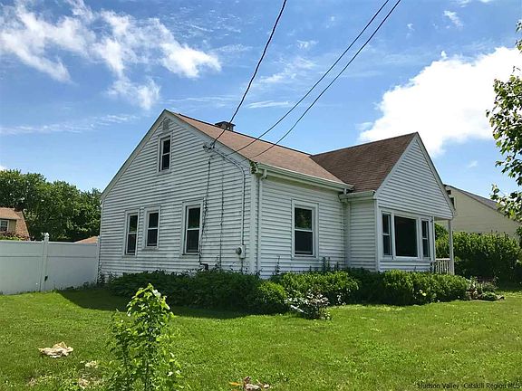 2nd image of 9 Warren Pl