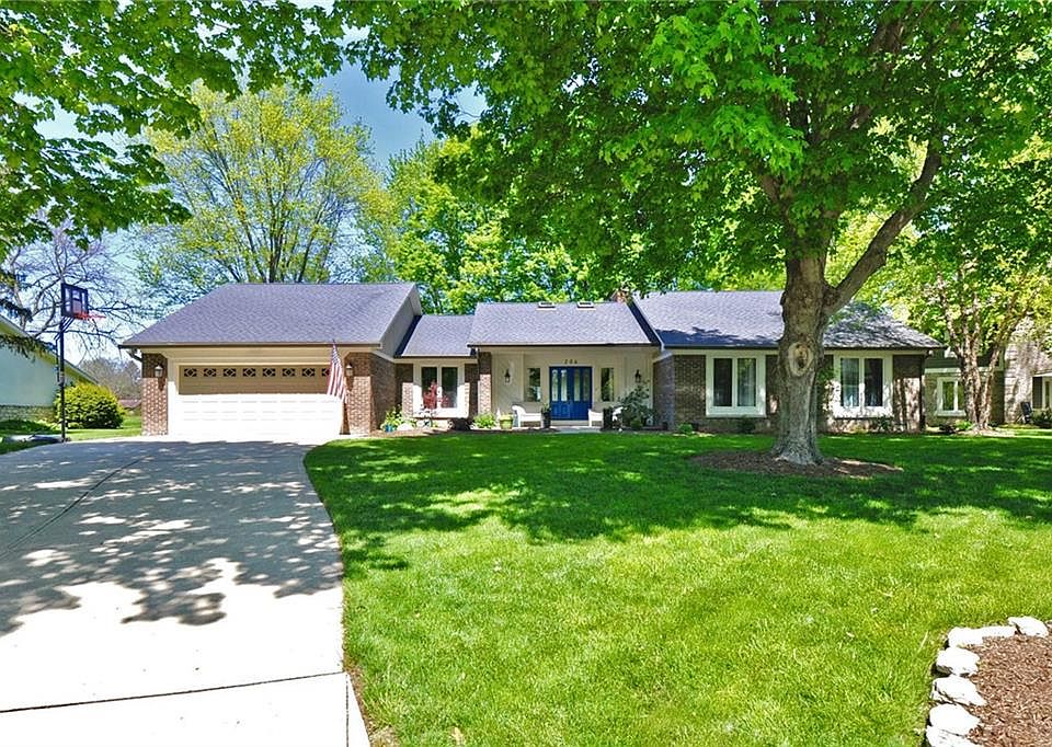 1st image of 206 Ashford Ct