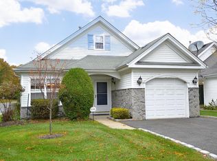 1 Philip Ln, Middle Island, NY 11953