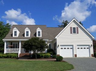 280 Captains Way, Reedville, VA 22539