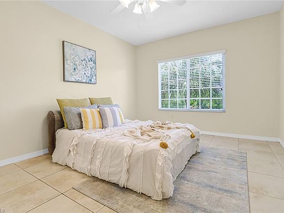4th image of 20140 Estero Gardens CIR #201