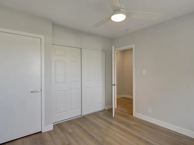644 Pier Ave #2 — Photo 11