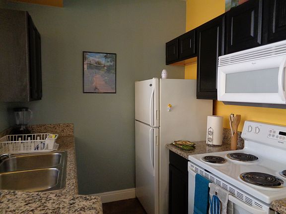 5th image of 5162 S Jones Blvd Unit 108