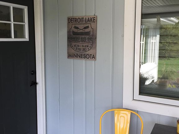 5th image of 2642 Westlund Dr NE