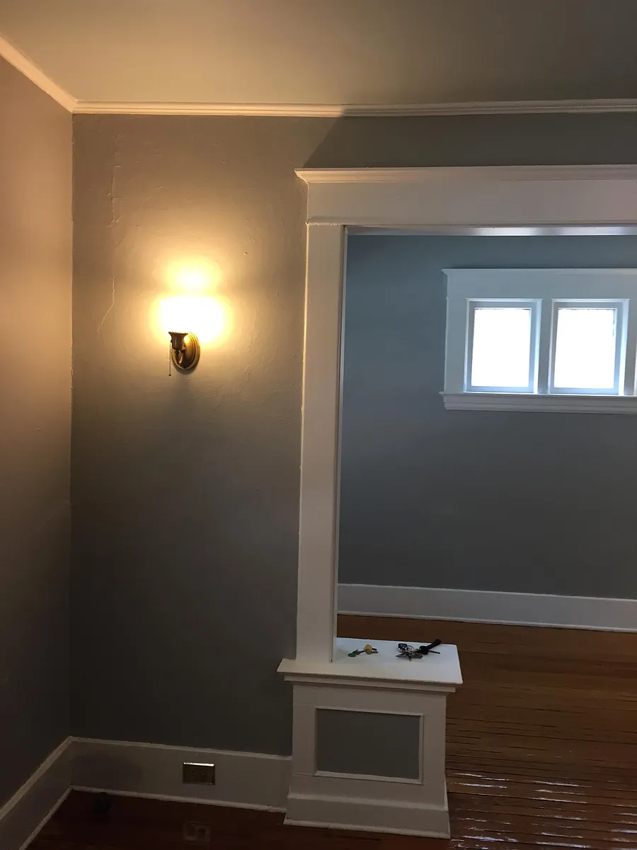 Living Room - 561 Paris Ave SE #3