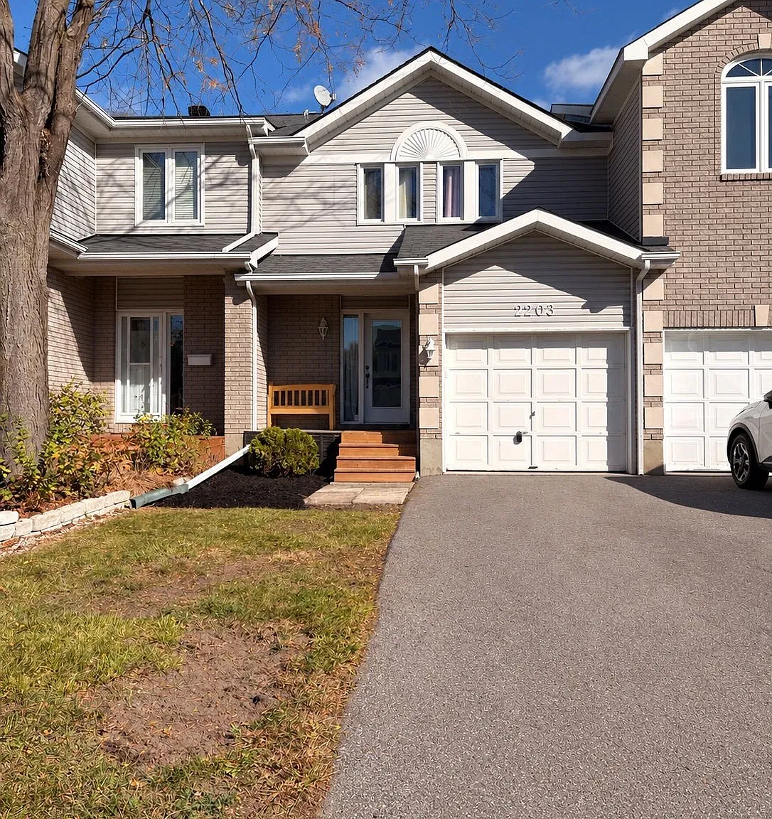 3 bed, $2,800 — Photo 1