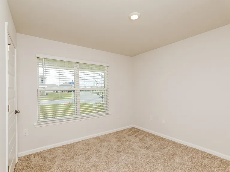 5812 Tiagra Dr — Photo 9