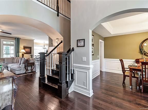 4th image of 1200 Iveyridge Dr