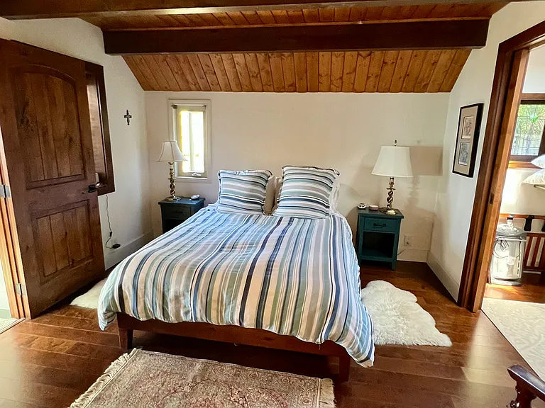 Downstairs bedroom