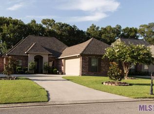 42176 Conifer Dr, Gonzales, LA 70737