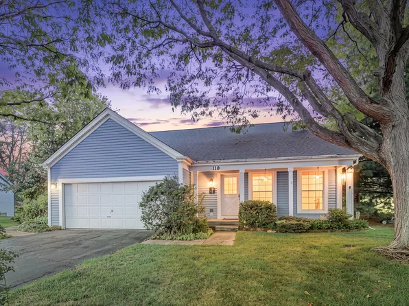 110 Port Cv, Carpentersville, IL 60110