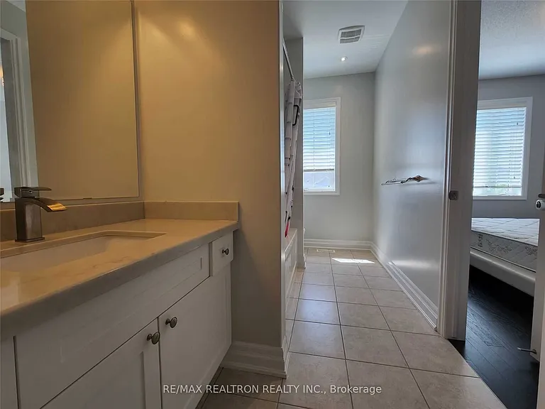 223 Thomas Phillips Dr — Photo 12