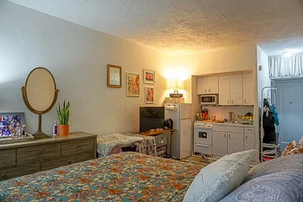 Rented by Maz Group NY | media 6