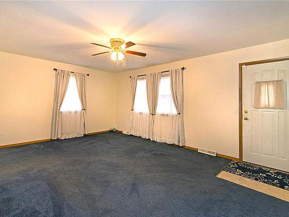 3rd image of 7229 Berger Ave