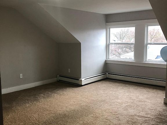 5th image of 1737 Herr St #4