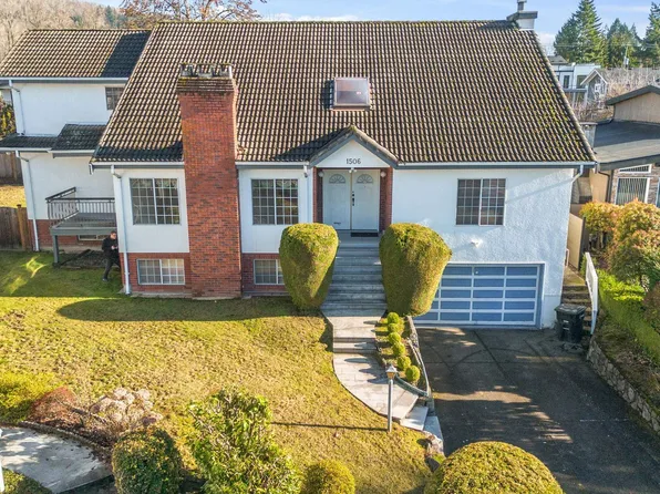 1506 Giles Pl, Burnaby, BC V5A 3K6