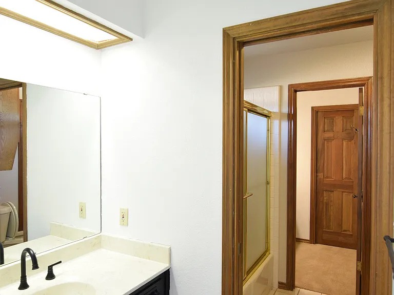 605 Pecos Trl — Photo 15