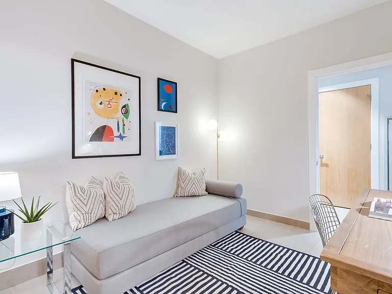 1133 14th St NW #208 — Photo 12