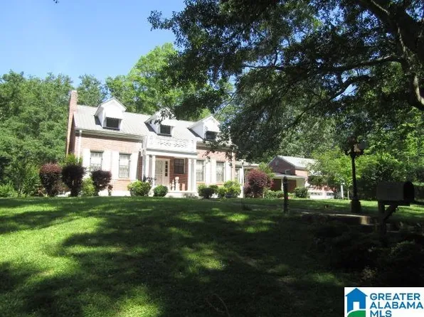 1331 Parker Blvd, Weaver, AL 36277