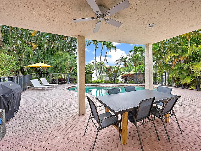 8405 Legend Club Dr — Photo 21